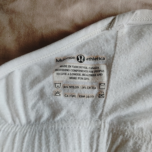 S Vintage Lululemon Top - Picture 2 of 3